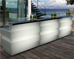 Rental of desks for events in Milan, in Italy and abroad